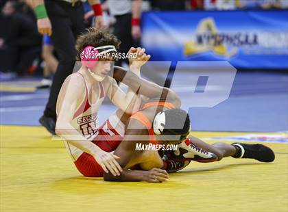 Thumbnail 3 in NYSPHSAA Finals (Round 1) photogallery.