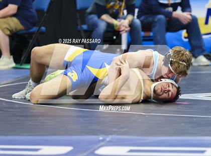 Thumbnail 2 in NYSPHSAA Finals (Round 1) photogallery.