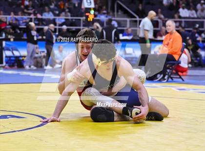 Thumbnail 1 in NYSPHSAA Finals (Round 1) photogallery.