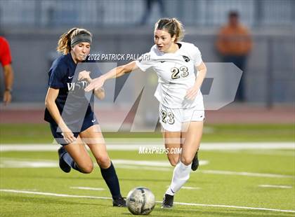 Thumbnail 3 in Archbishop Mitty @ Vista del Lago photogallery.