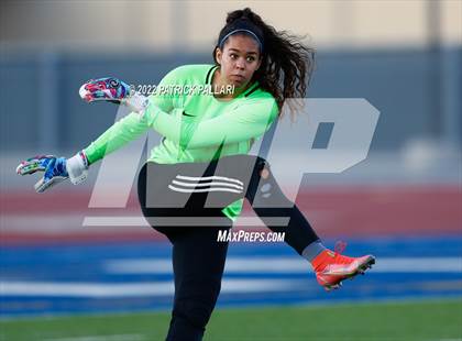 Thumbnail 1 in Archbishop Mitty @ Vista del Lago photogallery.