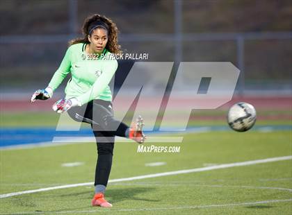 Thumbnail 1 in Archbishop Mitty @ Vista del Lago photogallery.