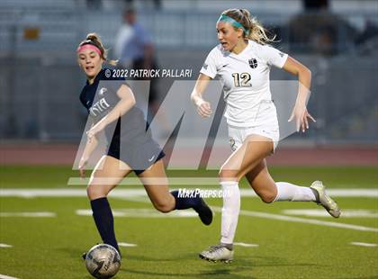 Thumbnail 1 in Archbishop Mitty @ Vista del Lago photogallery.