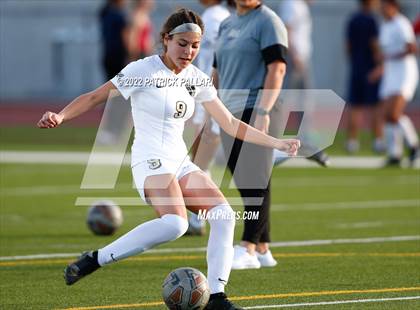 Thumbnail 1 in Archbishop Mitty @ Vista del Lago photogallery.