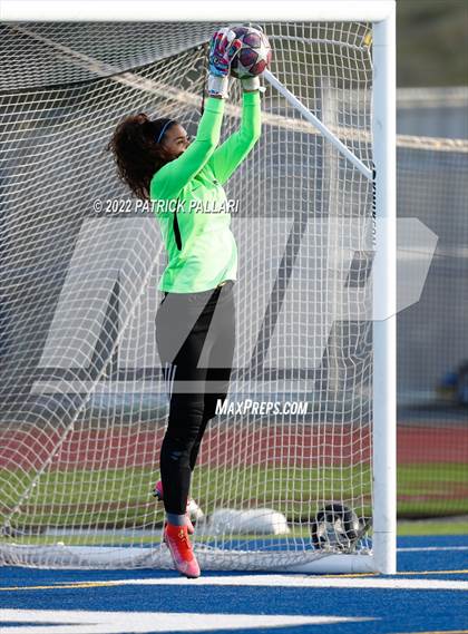 Thumbnail 2 in Archbishop Mitty @ Vista del Lago photogallery.
