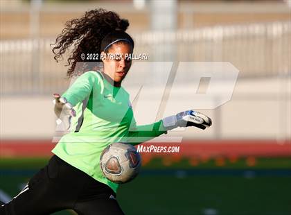 Thumbnail 1 in Archbishop Mitty @ Vista del Lago photogallery.