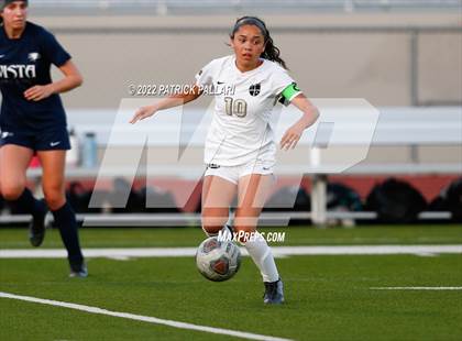 Thumbnail 2 in Archbishop Mitty @ Vista del Lago photogallery.