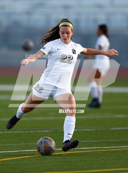 Thumbnail 2 in Archbishop Mitty @ Vista del Lago photogallery.