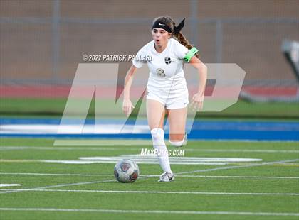 Thumbnail 1 in Archbishop Mitty @ Vista del Lago photogallery.