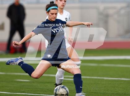 Thumbnail 3 in Archbishop Mitty @ Vista del Lago photogallery.