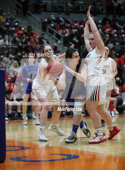 Thumbnail 1 in Carbon vs. Grantsville (UHSAA 3A 3rd Place) photogallery.