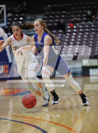 Thumbnail 3 in Carbon vs. Grantsville (UHSAA 3A 3rd Place) photogallery.