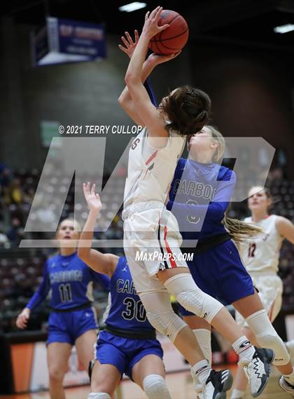 Thumbnail 2 in Carbon vs. Grantsville (UHSAA 3A 3rd Place) photogallery.