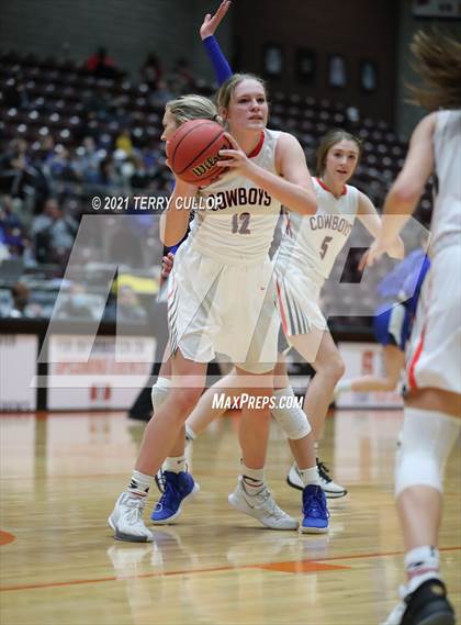Thumbnail 1 in Carbon vs. Grantsville (UHSAA 3A 3rd Place) photogallery.