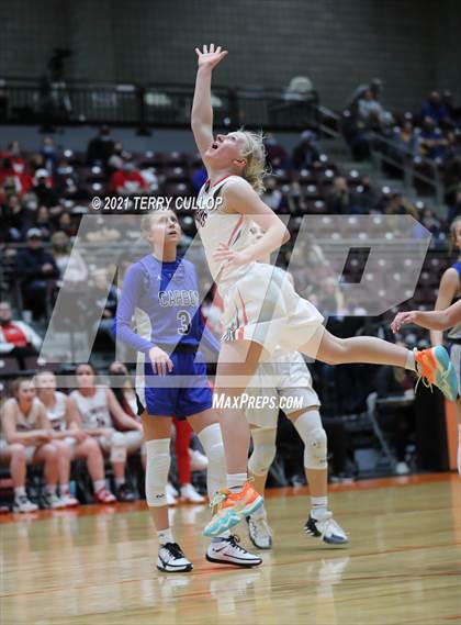 Thumbnail 2 in Carbon vs. Grantsville (UHSAA 3A 3rd Place) photogallery.