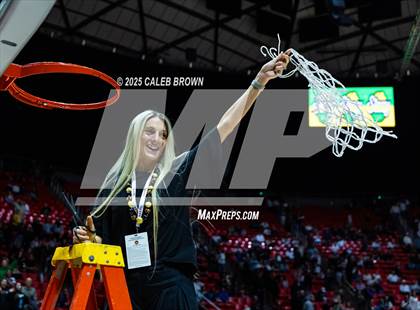 Thumbnail 1 in Lone Peak vs. Copper Hills (UHSAA 6A Final) photogallery.