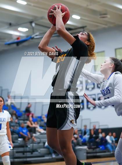 Thumbnail 3 in Gilbert @ Mesquite photogallery.