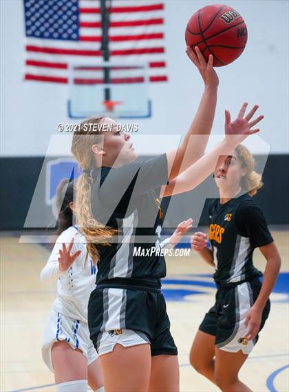 Thumbnail 2 in Gilbert @ Mesquite photogallery.