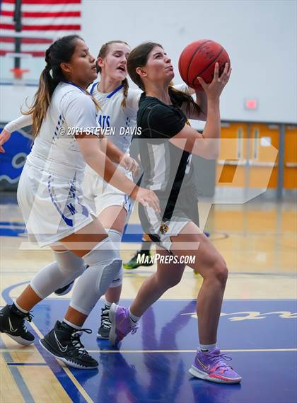 Thumbnail 2 in Gilbert @ Mesquite photogallery.