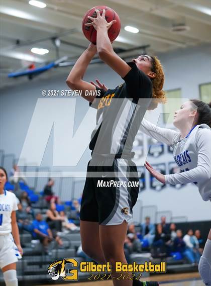 Thumbnail 3 in Gilbert @ Mesquite photogallery.