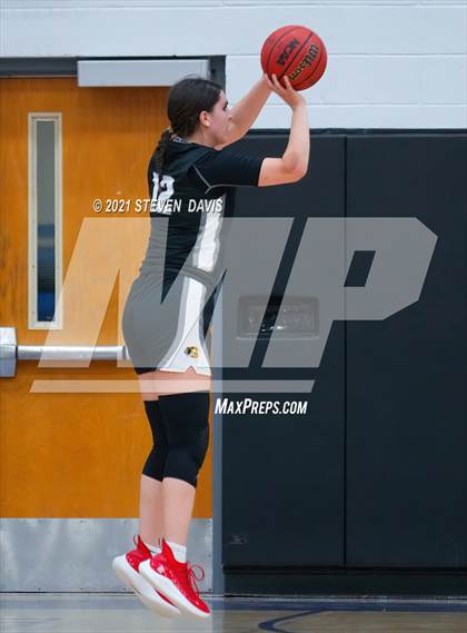 Thumbnail 1 in Gilbert @ Mesquite photogallery.