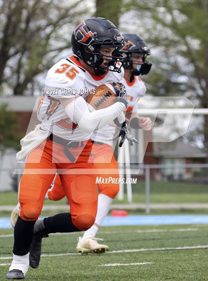 Thumbnail 1 in Hillsboro@ Mater Dei photogallery.