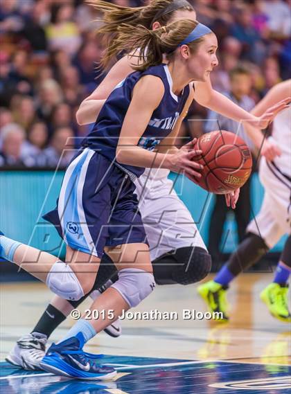 Thumbnail 2 in Wilton vs. South Windsor (CIAC Class LL Final) photogallery.
