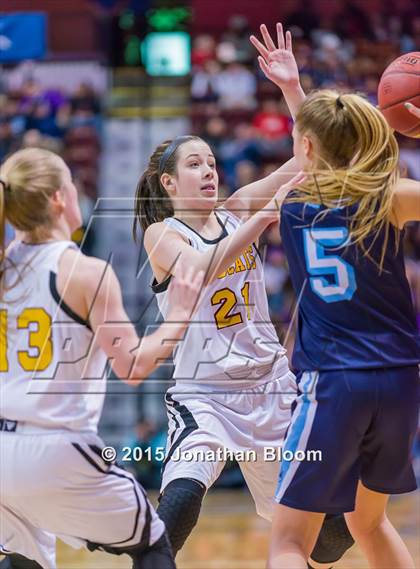 Thumbnail 3 in Wilton vs. South Windsor (CIAC Class LL Final) photogallery.
