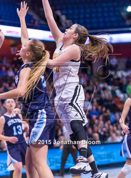 Thumbnail 3 in Wilton vs. South Windsor (CIAC Class LL Final) photogallery.