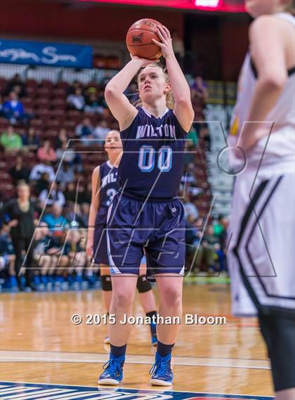 Thumbnail 2 in Wilton vs. South Windsor (CIAC Class LL Final) photogallery.