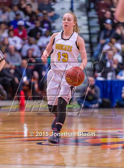 Thumbnail 1 in Wilton vs. South Windsor (CIAC Class LL Final) photogallery.