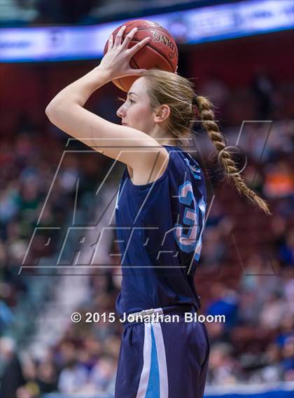 Thumbnail 1 in Wilton vs. South Windsor (CIAC Class LL Final) photogallery.