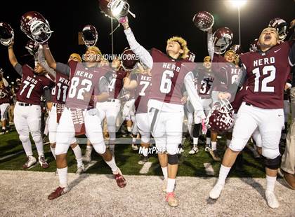 Thumbnail 2 in Canyon vs. Hereford (UIL 4A Regional Playoff) photogallery.