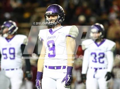 Thumbnail 2 in Canyon vs. Hereford (UIL 4A Regional Playoff) photogallery.
