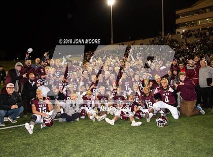 Thumbnail 2 in Canyon vs. Hereford (UIL 4A Regional Playoff) photogallery.