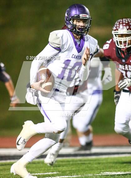 Thumbnail 2 in Canyon vs. Hereford (UIL 4A Regional Playoff) photogallery.