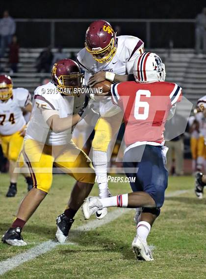 Thumbnail 3 in Science Hill @ Oakland (TSSAA Class 6A Division 1 2nd Round) photogallery.