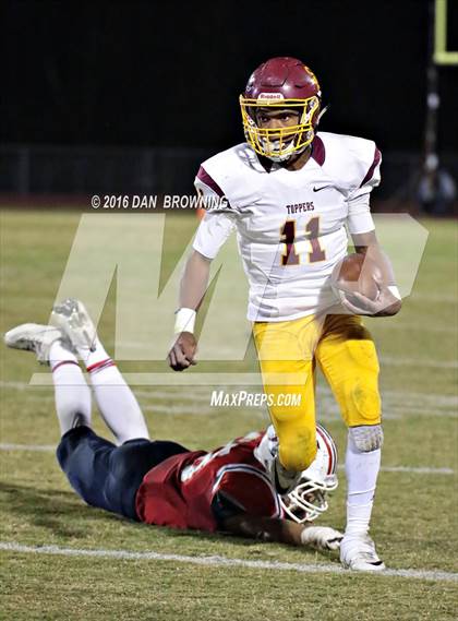 Thumbnail 1 in Science Hill @ Oakland (TSSAA Class 6A Division 1 2nd Round) photogallery.