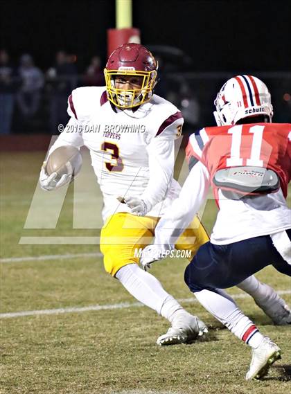 Thumbnail 3 in Science Hill @ Oakland (TSSAA Class 6A Division 1 2nd Round) photogallery.