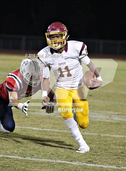 Thumbnail 2 in Science Hill @ Oakland (TSSAA Class 6A Division 1 2nd Round) photogallery.