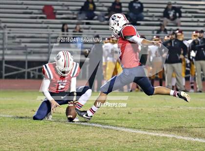 Thumbnail 1 in Science Hill @ Oakland (TSSAA Class 6A Division 1 2nd Round) photogallery.