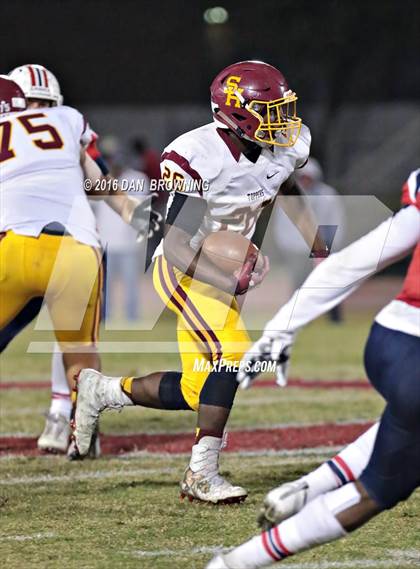 Thumbnail 1 in Science Hill @ Oakland (TSSAA Class 6A Division 1 2nd Round) photogallery.