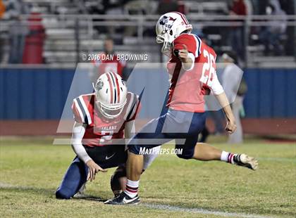 Thumbnail 3 in Science Hill @ Oakland (TSSAA Class 6A Division 1 2nd Round) photogallery.