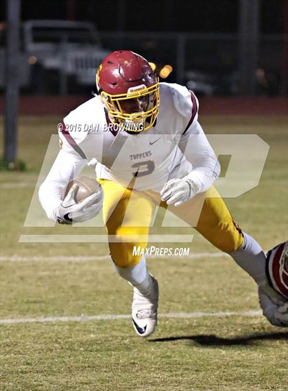 Thumbnail 2 in Science Hill @ Oakland (TSSAA Class 6A Division 1 2nd Round) photogallery.