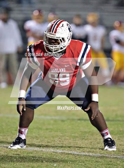 Thumbnail 3 in Science Hill @ Oakland (TSSAA Class 6A Division 1 2nd Round) photogallery.