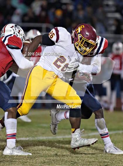 Thumbnail 1 in Science Hill @ Oakland (TSSAA Class 6A Division 1 2nd Round) photogallery.
