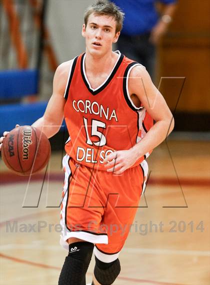 Thumbnail 2 in Corona del Sol vs. Mountain View (VisitMesa.com Tournament) photogallery.