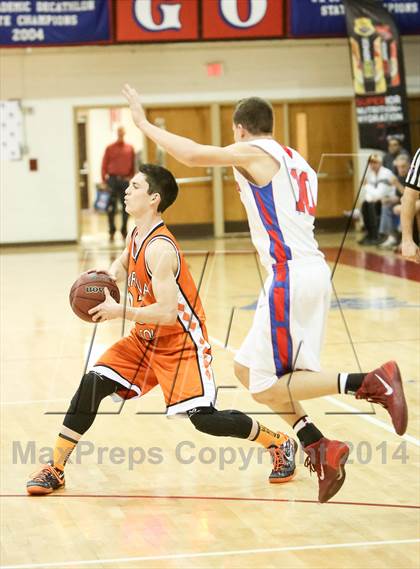Thumbnail 3 in Corona del Sol vs. Mountain View (VisitMesa.com Tournament) photogallery.