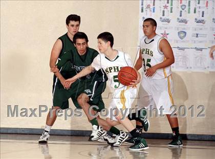 Thumbnail 3 in Sierra Pacific vs. Fairmont Prep (MaxPreps Holiday Classic) photogallery.
