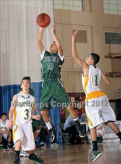 Thumbnail 2 in Sierra Pacific vs. Fairmont Prep (MaxPreps Holiday Classic) photogallery.